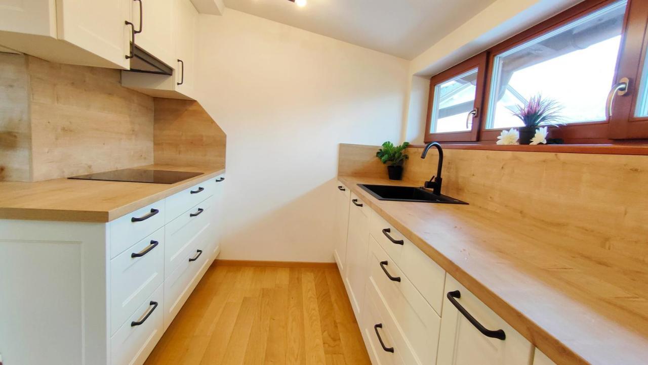 Apartmaji Dora Mojstrana Bagian luar foto