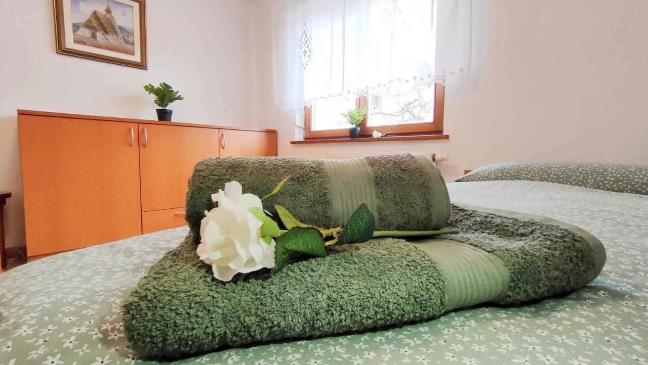 Apartmaji Dora Mojstrana Bagian luar foto